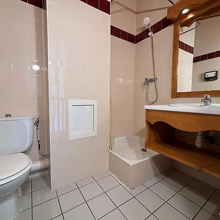 Saboia B56 Cles Blanches Courchevel